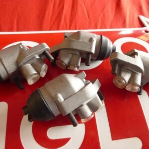 Alfa Romeo Type 750 + 101 set of wheel brake cylinders for 2-shoe brakes NEW
