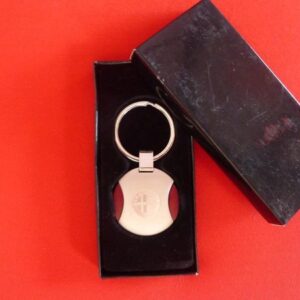 Key ring chrome steel with wood motif "Alfa Romeo emblem" NEW